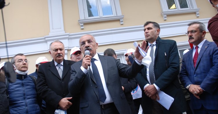 752x395-bakirkoyde-eylemlerin-biri-bitmeden-digeri-basliyor-1635183793803-1